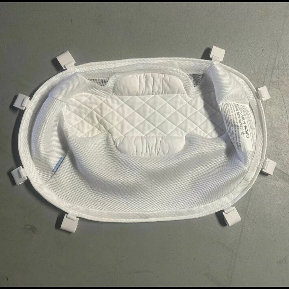 My Snuggly Newborn Insert for Halo Bassinet